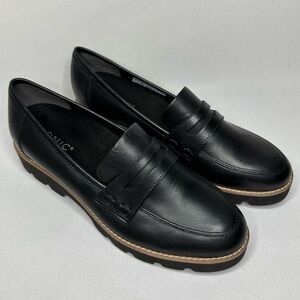 Vionic Cheryl II Penny Loafer Leather Black Women’s Size 8.5